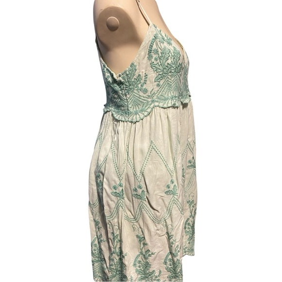 Urban Outfitters Teal Embroidered Chemise - Picture 9 of 14
